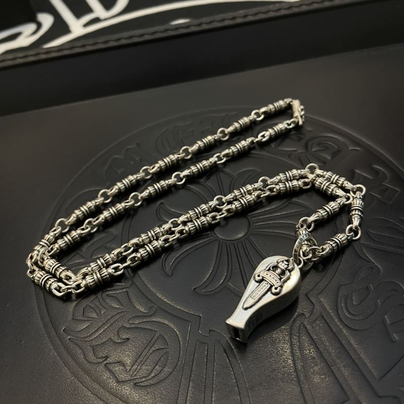 Ch*0me He**ts necklaces